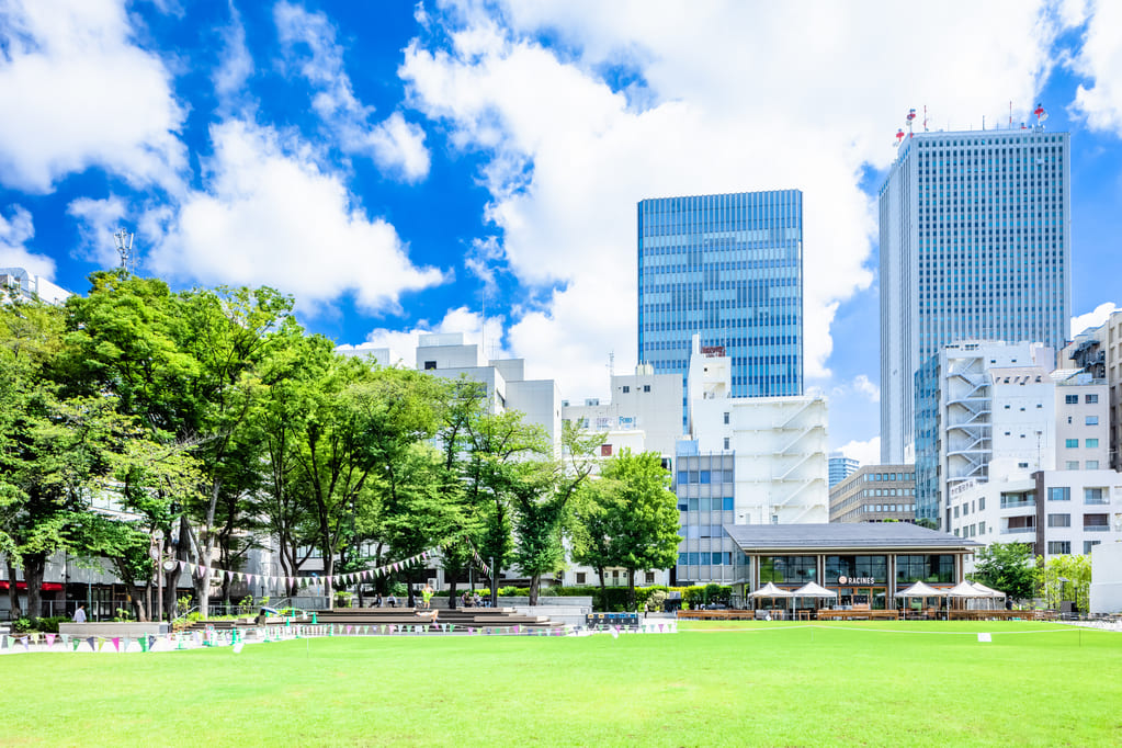 カフェも楽しめる南池袋公園