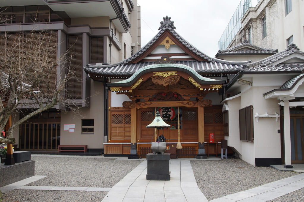 入谷鬼子母神（真源寺）