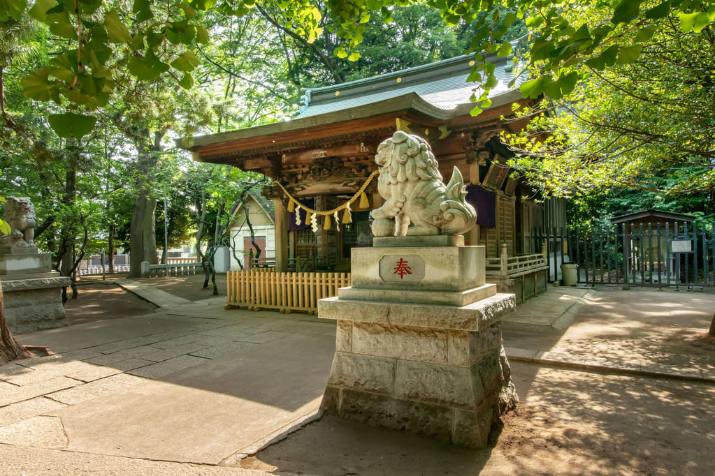 桜の名所としても人気の碑文谷八幡宮