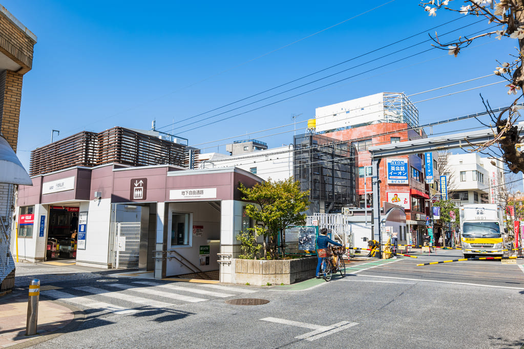 千歳烏山駅