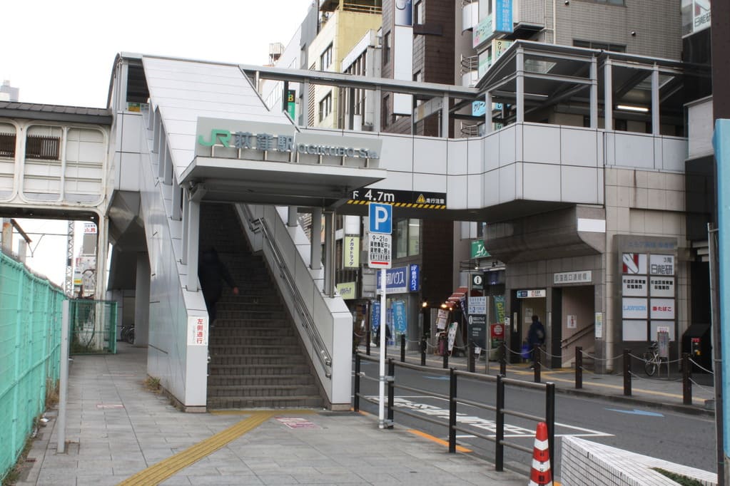 杉並区の一番の主要駅は荻窪駅